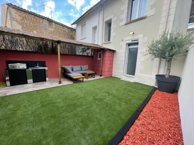 - Le Nuage - Unique, Espace Spa Privatif Et Jardin Avec Plancha Et Salon Privatif, Stationnement Public Gratuit Niort Eksteriør bilde