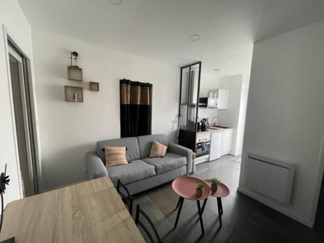 - Le Nuage - Unique, Espace Spa Privatif Et Jardin Avec Plancha Et Salon Privatif, Stationnement Public Gratuit Niort Eksteriør bilde