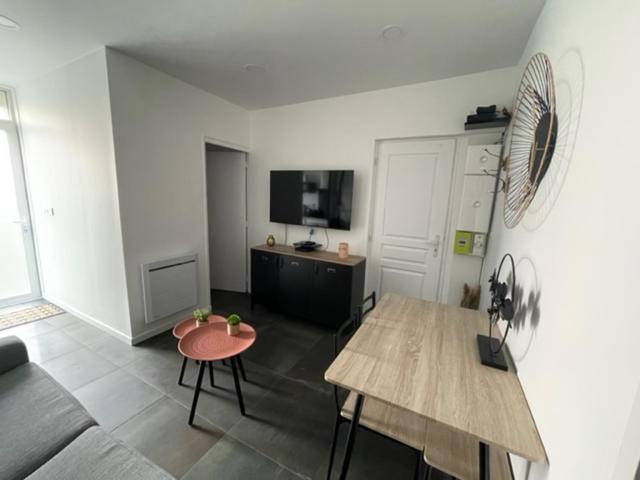 - Le Nuage - Unique, Espace Spa Privatif Et Jardin Avec Plancha Et Salon Privatif, Stationnement Public Gratuit Niort Eksteriør bilde
